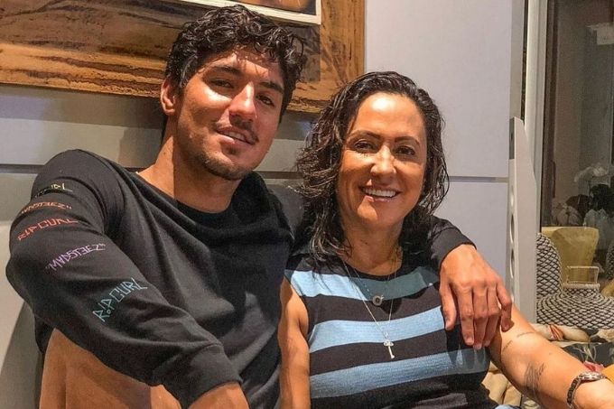 Gabriel Medina fala sobre a conturbada relação com a família e revela desejo