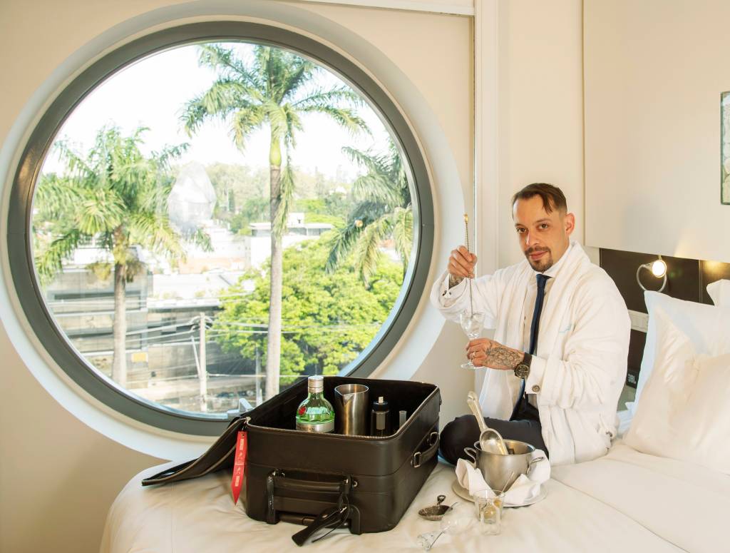 Comer & Beber 2021: Gabriel Santana, do Santana Bar, é o bartender do ano