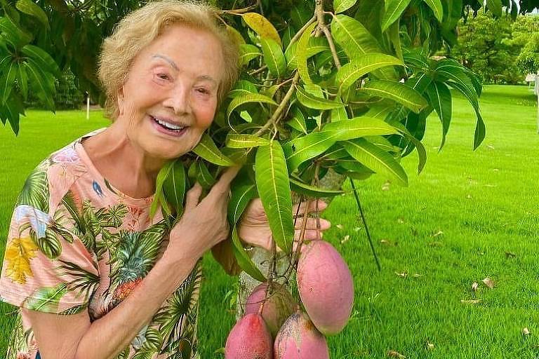 Nora de Glória Menezes homenageia a atriz nas redes sociais