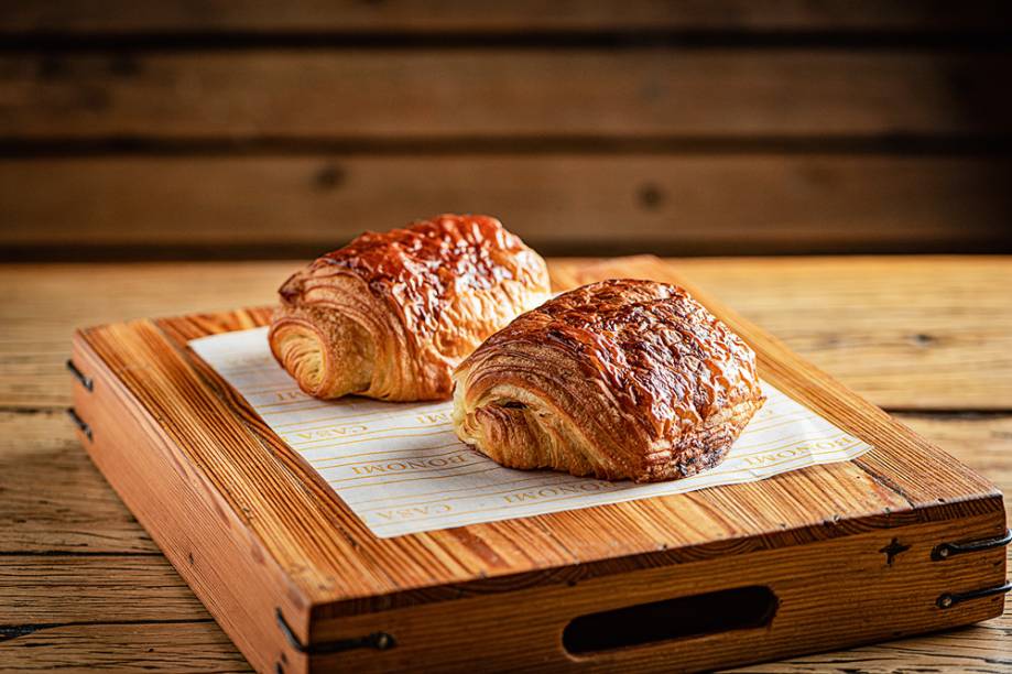 Pain au chocolat: uma das opções de massa folhada Pain au chocolat: uma das opções de massa folhada