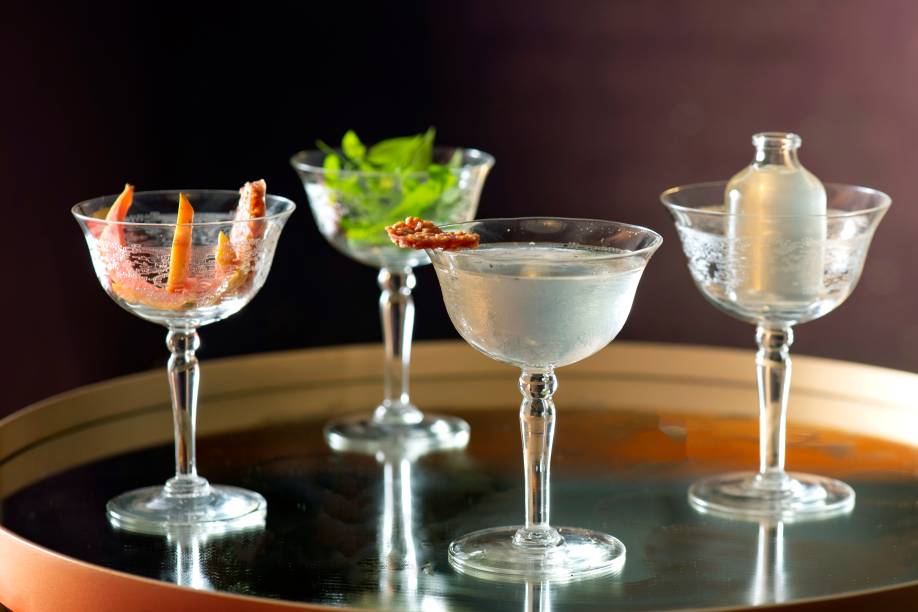 Os processos de preparo do moringa: drinque autoral de goiaba Os processos de preparo do moringa: drinque autoral de goiaba