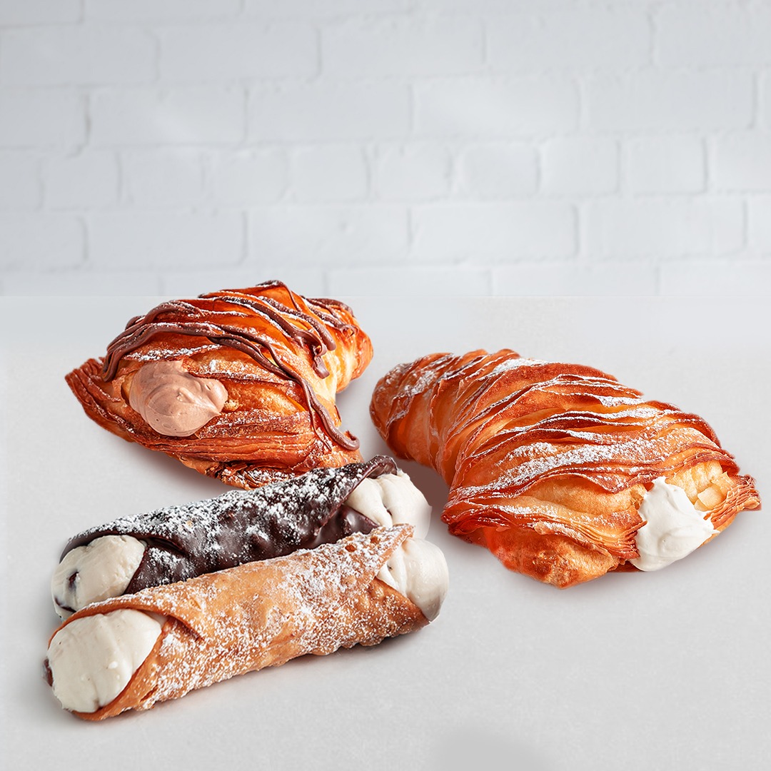 Carlo's Bakery: o combo com dupla de cannoli e de lobster tail custa R$ 49,90.