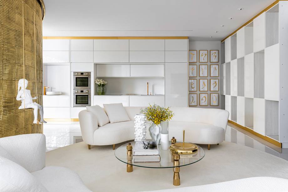 Brunete Fraccaroli - Simplesmente Dourado. Brunete Fraccaroli - Simplesmente Dourado.