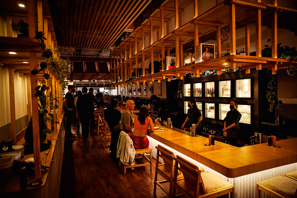 Kotori, de Thiago Bañares, uma casa de grelhados com jeito de bar japonês