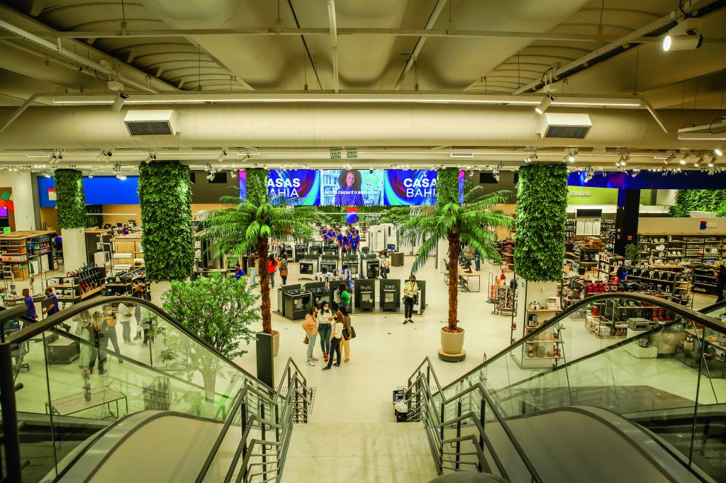 Casas Bahia inaugura megaloja com sala de games e degustação de vinhos