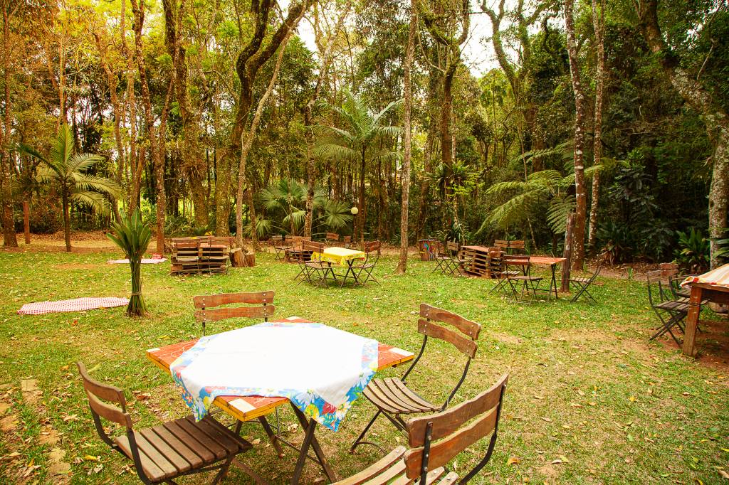 Na Serra da Cantareira, padaria é um refúgio para o paulistano