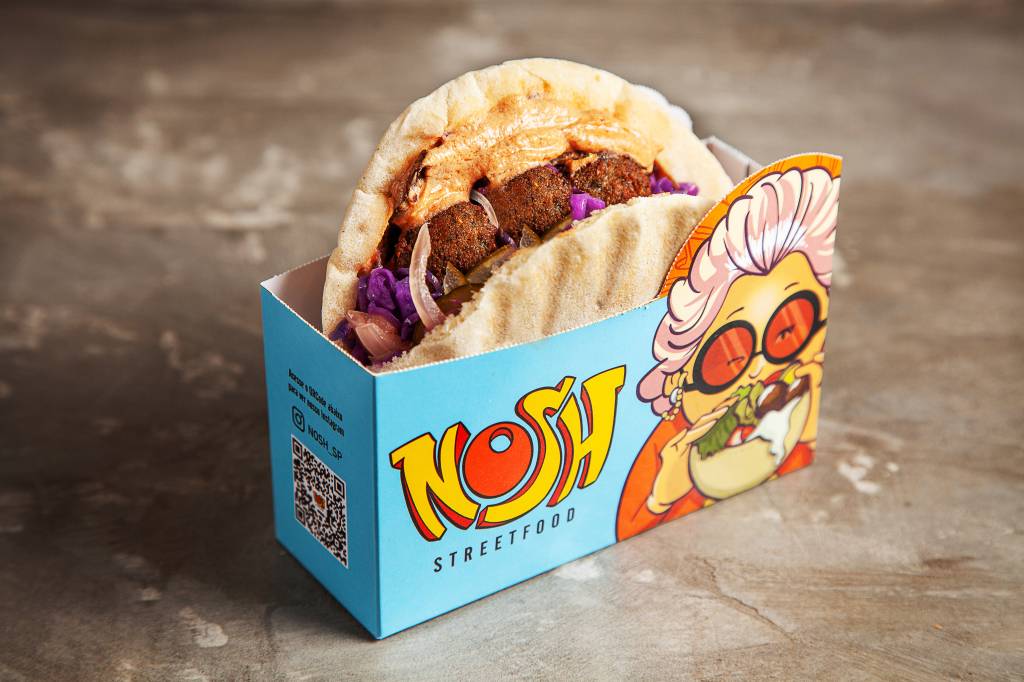 Em Santa Cecília, lanchonete faz sanduíches com receita familiar