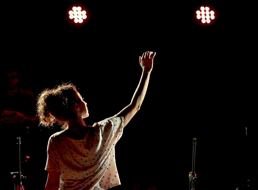 Peça Música para Cortar os Pulsos volta aos palcos, agora no Teatro Vivo