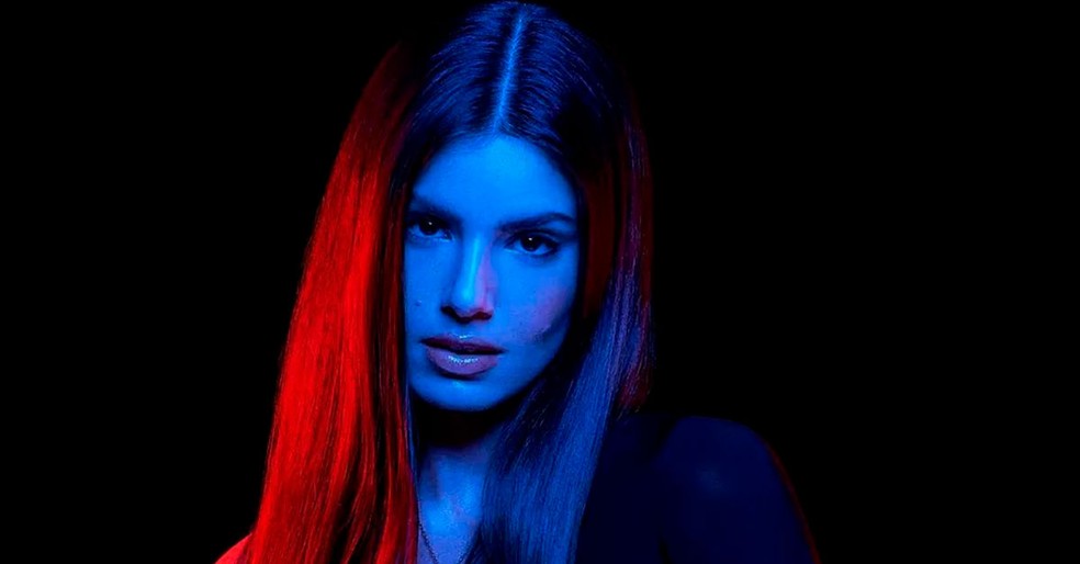 Globo “demite” Camila Queiroz de Verdades Secretas: “demandas inaceitáveis”