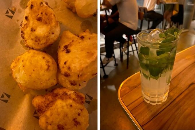 Montagem de fotos. À direita, um drinque transparente servido em copo de fundo redondo junto de folhas de hortelã. À esquerda, uma porção de pães de queijo.
