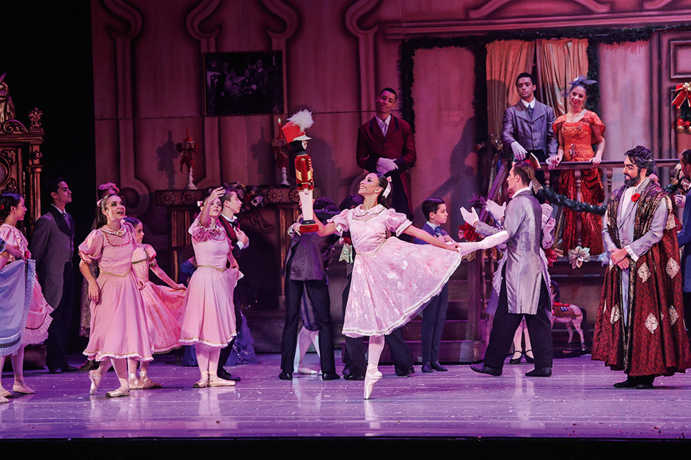 Clássico natalino O Quebra-Nozes é exibido em São Paulo