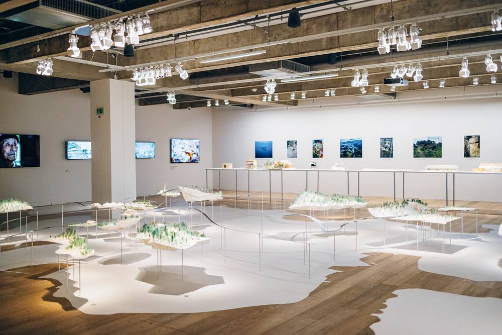 Japan House: exposição resconstrói história da ilha abandonada de Inujima