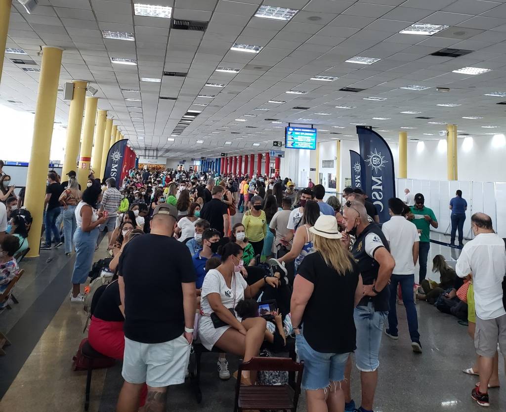 Anvisa avisou MSC com um dia de antecedência sobre suspensão de cruzeiro