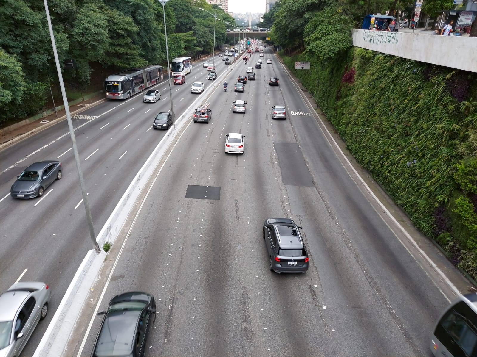 Velocidade média das motos já é acima do limite permitido na 23 de Maio