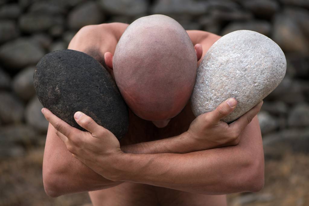Rodrigo Braga expõe série inédita em São Paulo