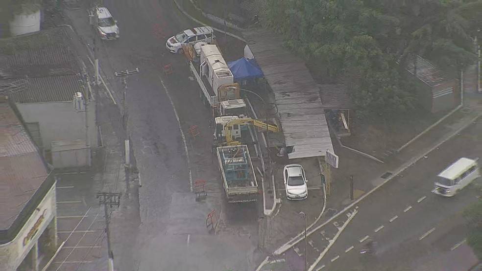 Explosão em canteiro de obras deixa feridos na Zona Oeste de SP