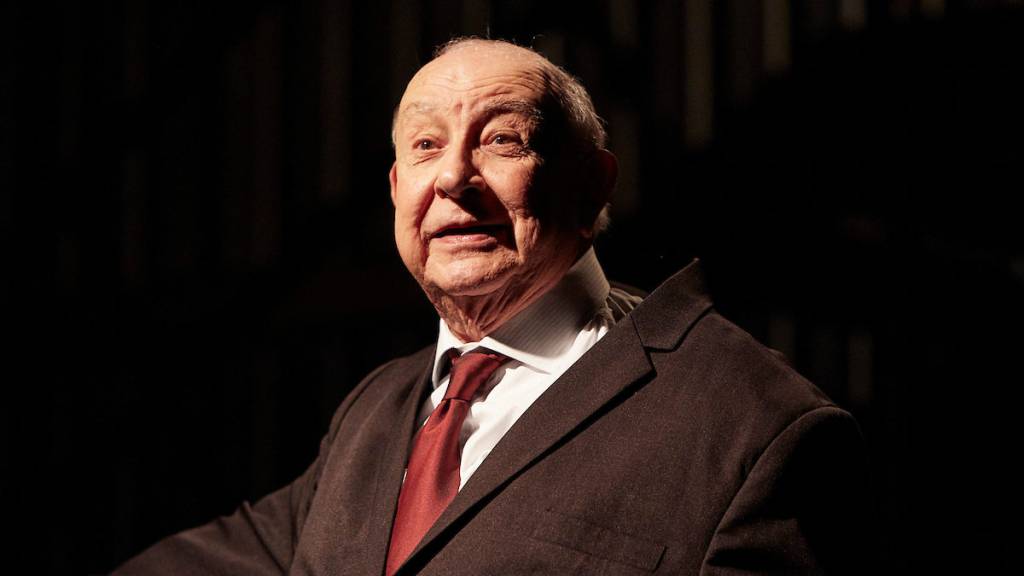 Sérgio Mamberti é homenageado em evento no Teatro Eva Herz