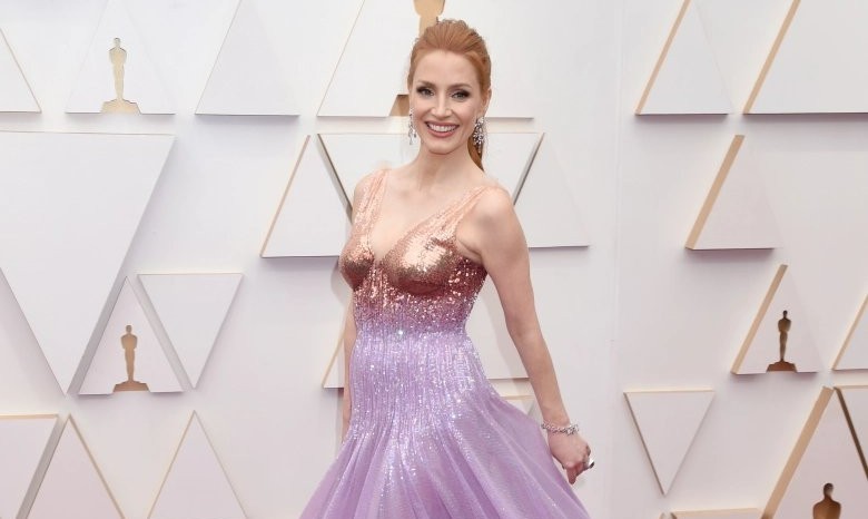 Oscar 2022: os melhores looks do tapete vermelho