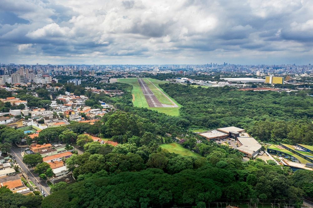 Congresso aprova crédito de 23,9 bilhões para União “pagar” Campo de Marte