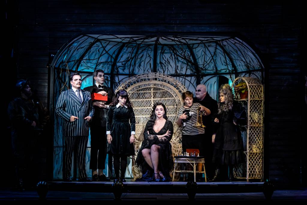 A Família Addams ganha nova temporada em São Paulo após dez anos