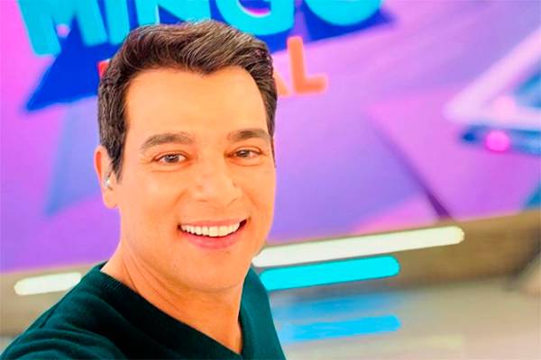Celso Portiolli é internado e manda recado a fãs