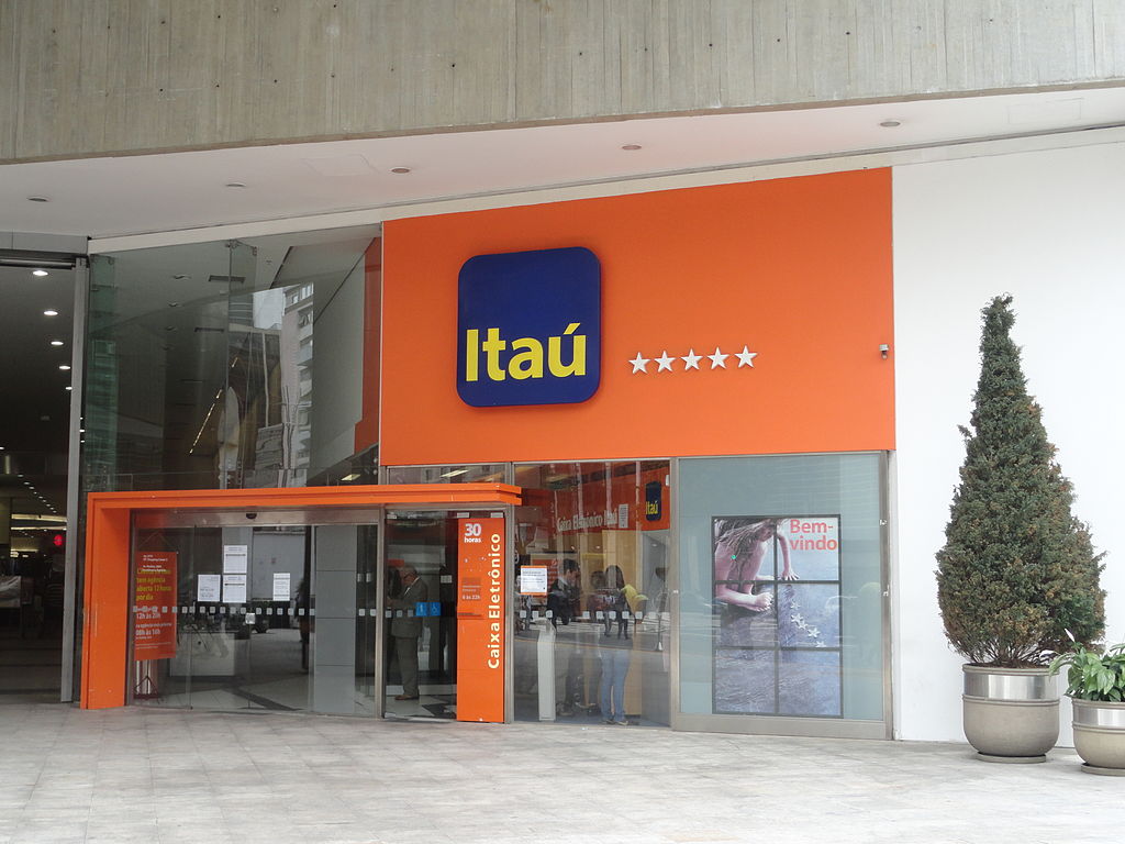 Procon-SP notifica Itaú após falhas registradas nesta quinta (3)
