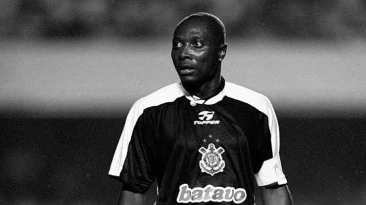 A homenagem do Corinthians a Freddy Rincón, morto aos 55 anos