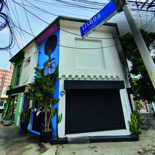 A portinha: cafeteria tem menos de dois metros quadrados A portinha: cafeteria tem menos de dois metros quadrados