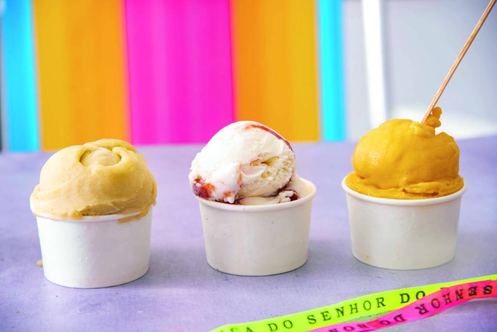 Microssorveteria tem opções com frutas da Bahia e de Pernambuco