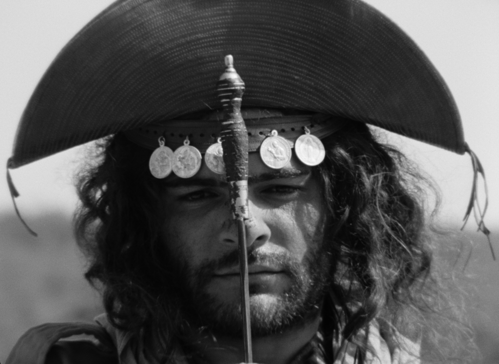 “Glauber Rocha nunca é passado”, diz Lino Meireles sobre filme restaurado em Cannes