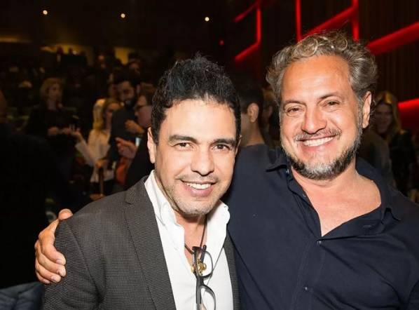 “Certeza de que ele está ouvindo a gente”, diz Zezé sobre Breno Silveira