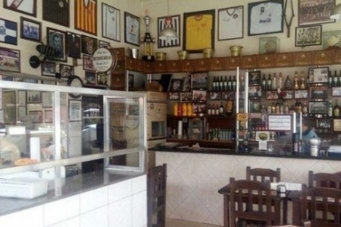Giba’s Bar Ambiente do bar Giba's, no bairro da Mooca