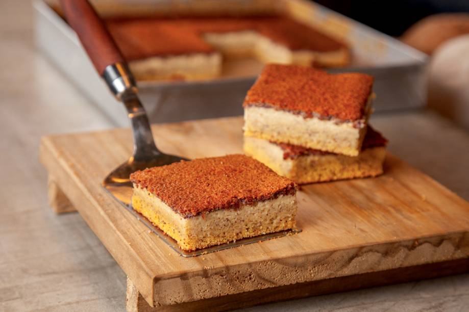 Bolo de fubá: preparado com queijo muçarela