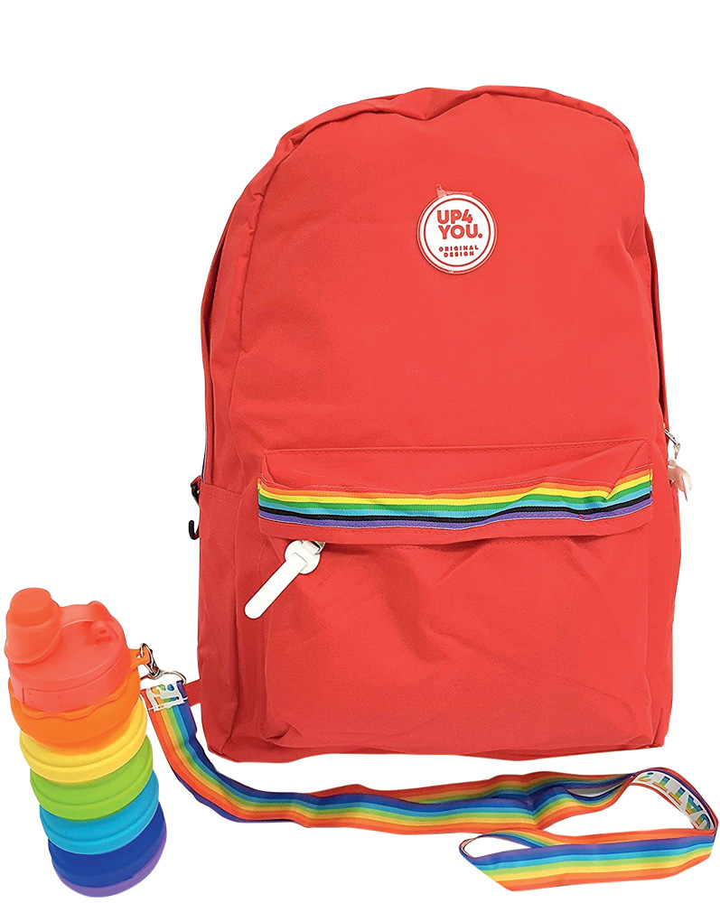 Mochila vermelha com garrafa colorida acoplada