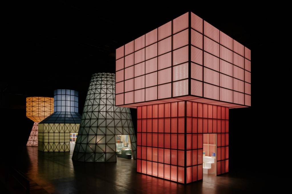 hermes-milan-design-week-installation-water-towers_dezeen_2364_col_22-1704×1136-1 Hermés, por Charlotte Macaux Perelman e Alexis Fabry.