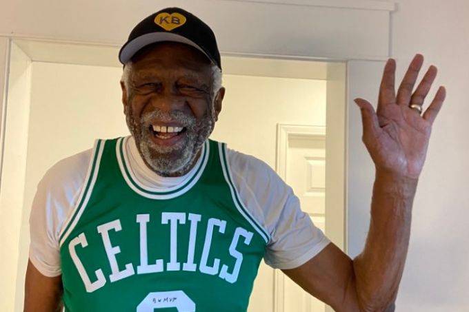 Morre maior vencedor da história da NBA