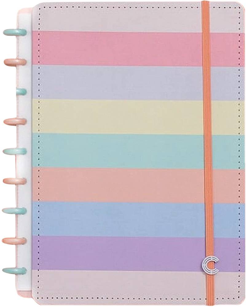 Caderno inteligente.jpg Caderno inteligente com capa acolchoada com listras em tons pastéis coloridos. Tem elástico tosa em volta para fechar