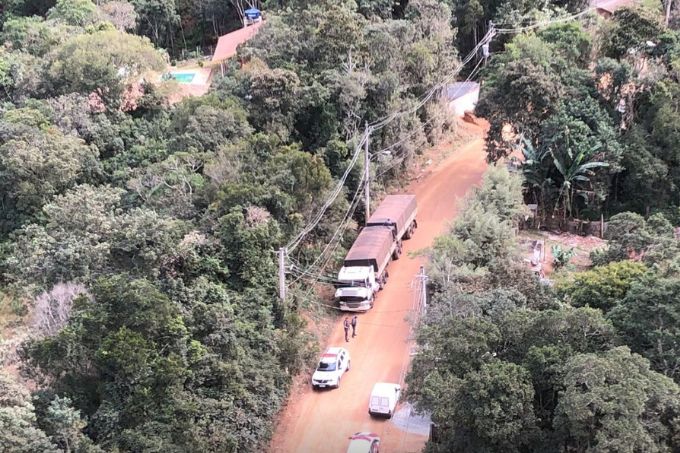 Polícia apreende oito toneladas de maconha em carga de milho