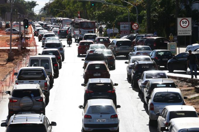 Estado tenta recuperar três bilhões de reais de devedores de IPVA