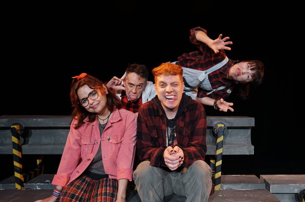 A partir de conflito entre irmãos, peça fala sobre tolerância às diferenças