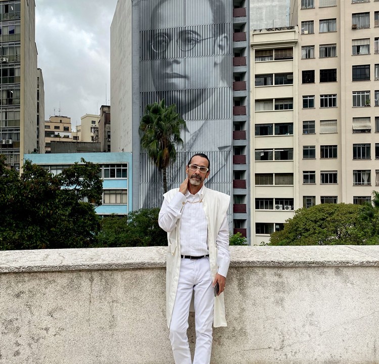 Jurandy Valença, diretor da Biblioteca Municipal Mário de Andrade.