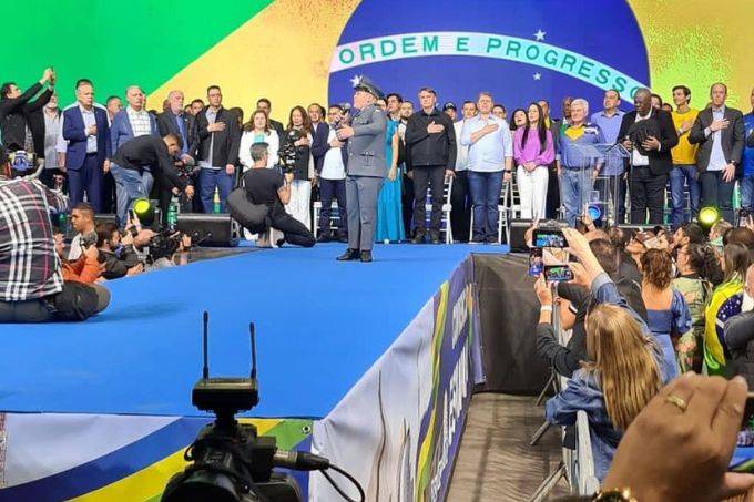 Republicanos confirma Tarcísio como candidato ao governo estadual