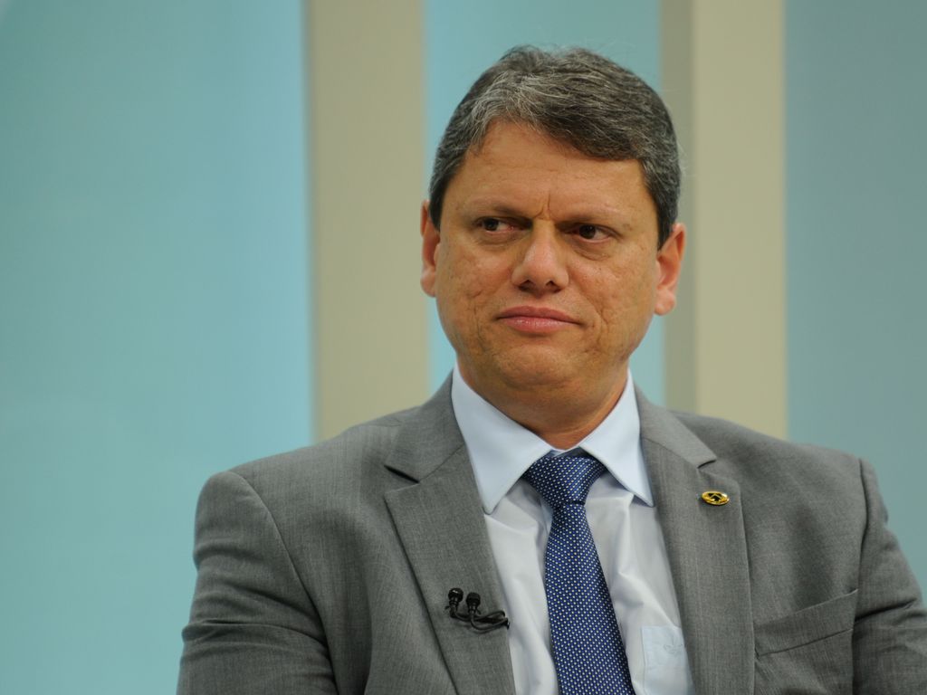 PSDB de São Paulo formaliza apoio a Tarcísio