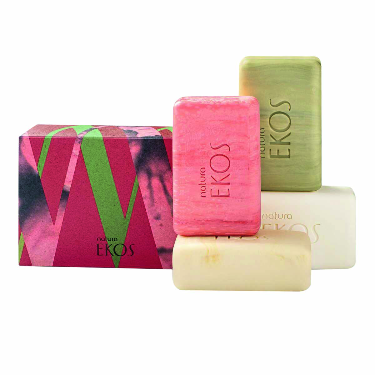 Kit com quatro sabonetes coloridos em barra e a caixa rosa a lado