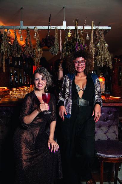 Sócias: Noemi e Vanessa pretendem inaugurar espaço cultural em 2023 Sócias: Noemi e Vanessa pretendem inaugurar espaço cultural em 2023