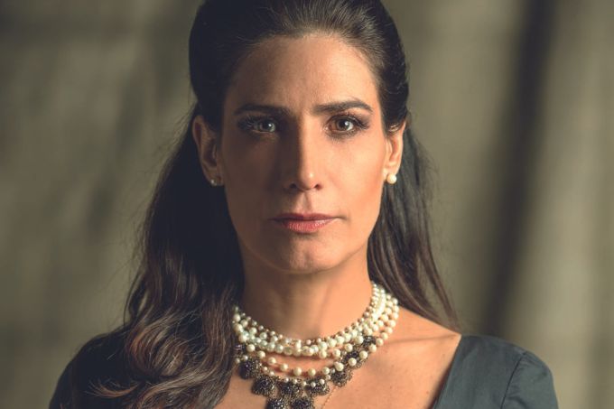 Virginia Cavendish posa como Mary Stuart