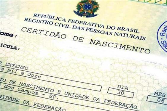 Certidão de nascimento