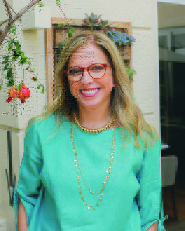 image003.jpg Blenda Oliveira sorrindo