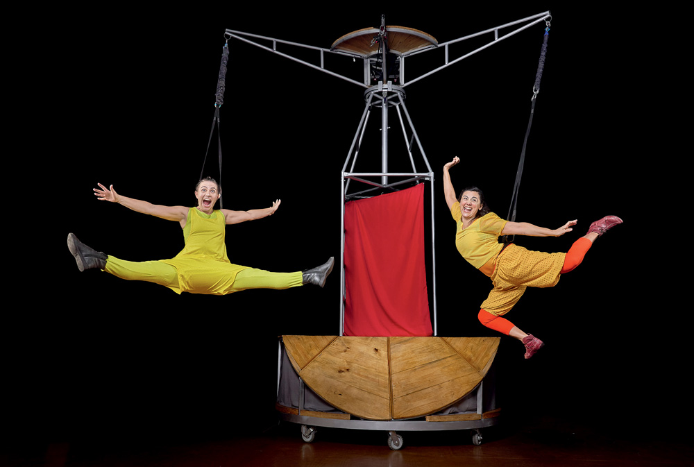Duas peças sobre meio ambiente e feminismo para levar os pequenos