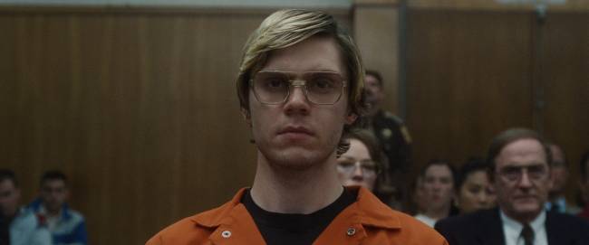 Dahmer Netflix Evan Peters interpreta o serial killer norte-americano